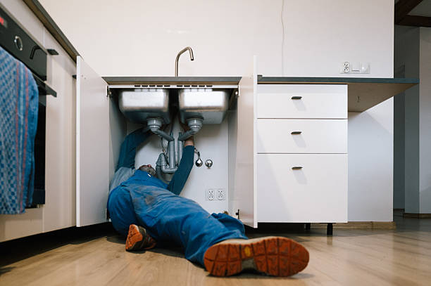 Professional Drain Cleaning technician working in Stanton, NJ